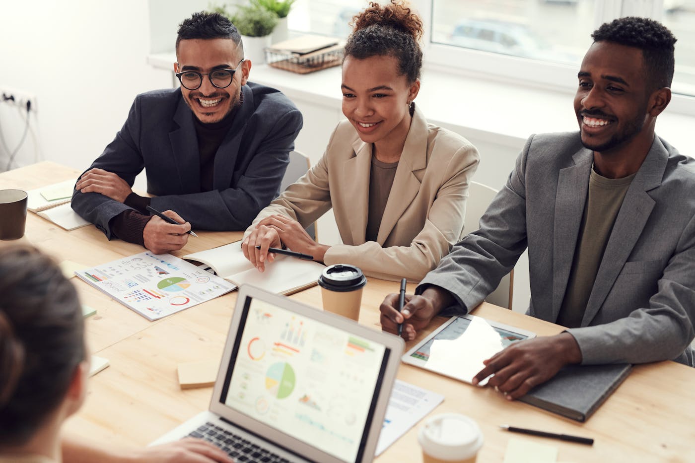 Atlantic Union Bank business banking conversation about lending and operating accounts